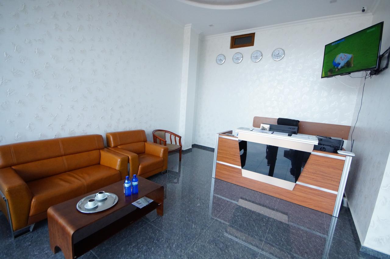 Hotel 725 Μπατούμι Εξωτερικό φωτογραφία